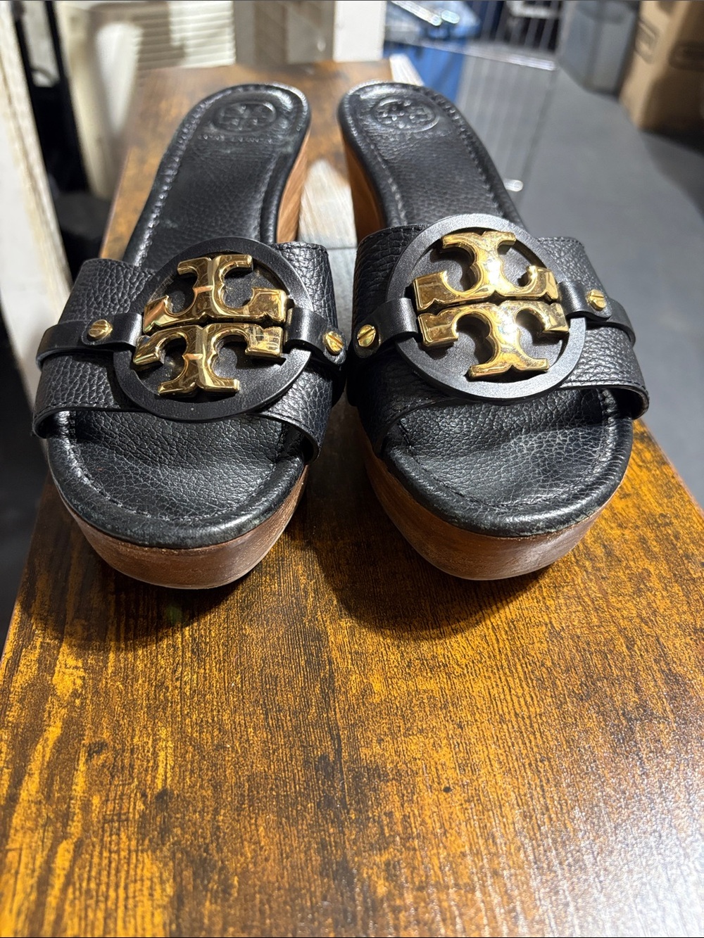 Tori Birch wedge sandals size 10